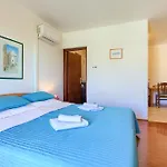 Vlatko Apartment Krk Town