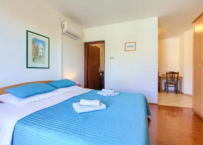 Vlatko Apartament Krk Town